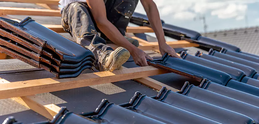 Professional Storm Damage Roof Repair Services in Saint Charles, IL