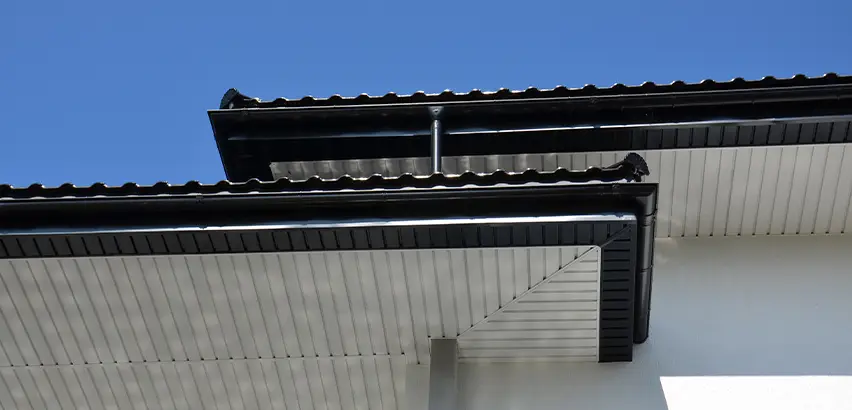 Box Eave Construction in Saint Charles