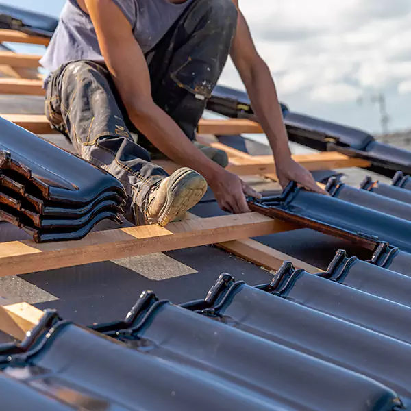 Why Saint Charles, IL Homeowners Choose Saint Charles Roofing Pro for Hail Damage Repairs?