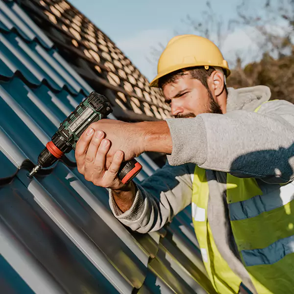 Why Saint Charles Homeowners Choose Saint Charles Roofing Pro for Steel Roof Repair Service?